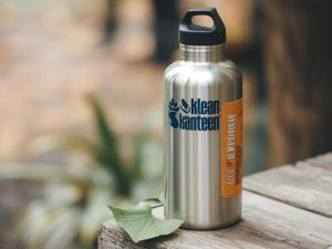 Wie hochwertige wasserflaschen von klean kanteen den alltag erleichtern